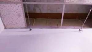 台南安南區人力公司宿舍，樓板二次施工縫天花板、樓梯轉台漏水1
